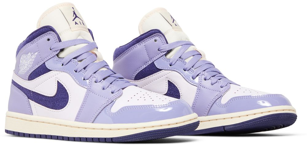 Jordan 1 Mid SE Chenille Sky J Light Purple (W)