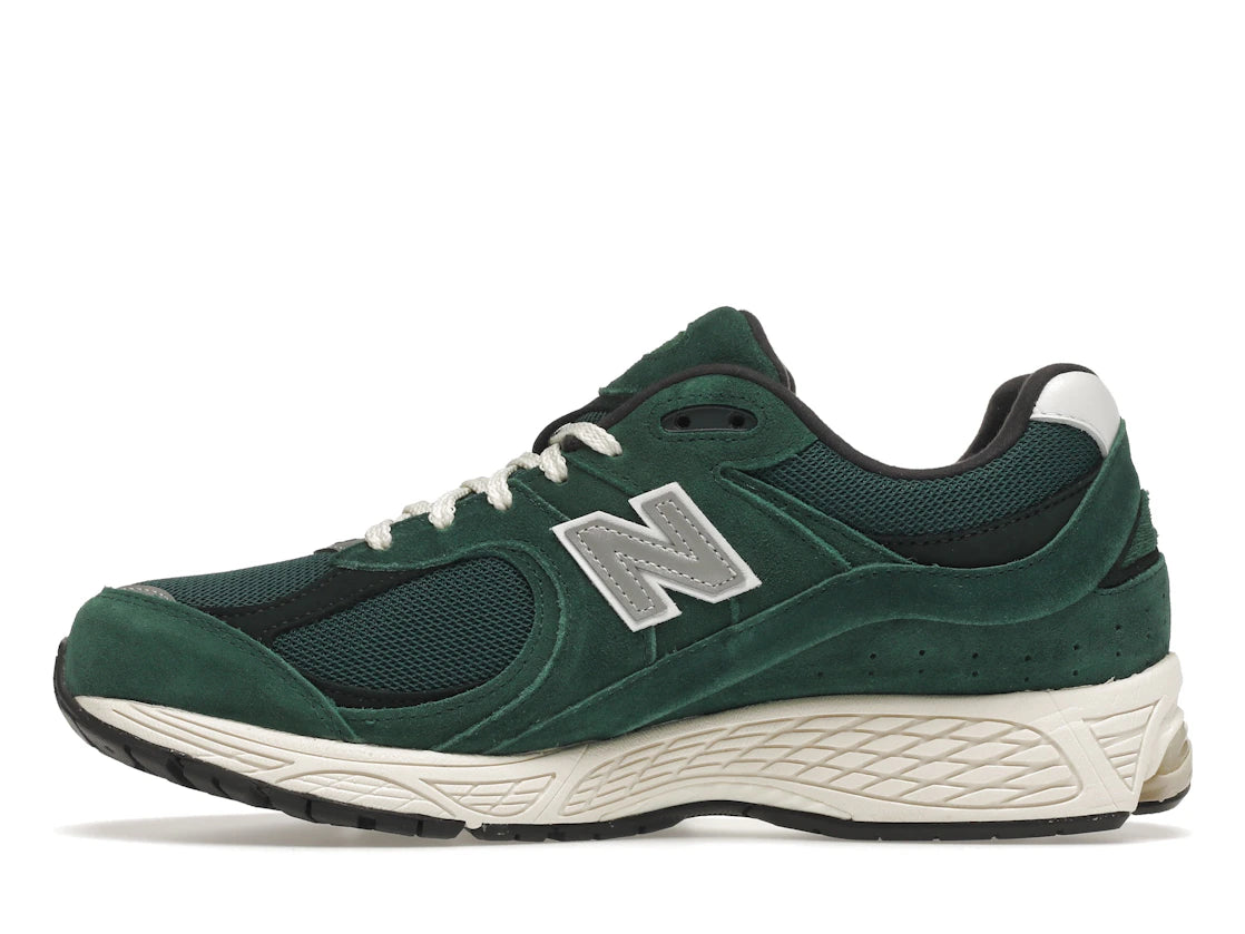 New Balance 2002R Nightwatch Green