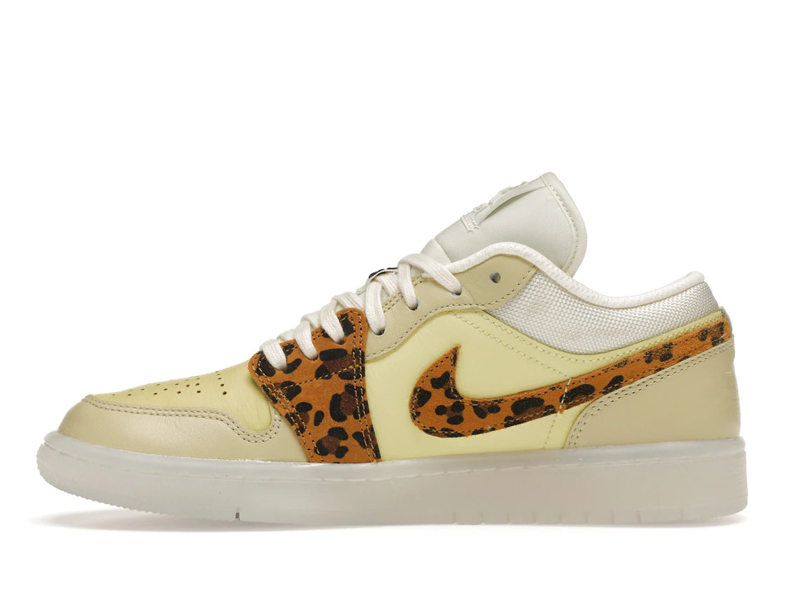 Jordan 1 Low SNKRS Day (W)