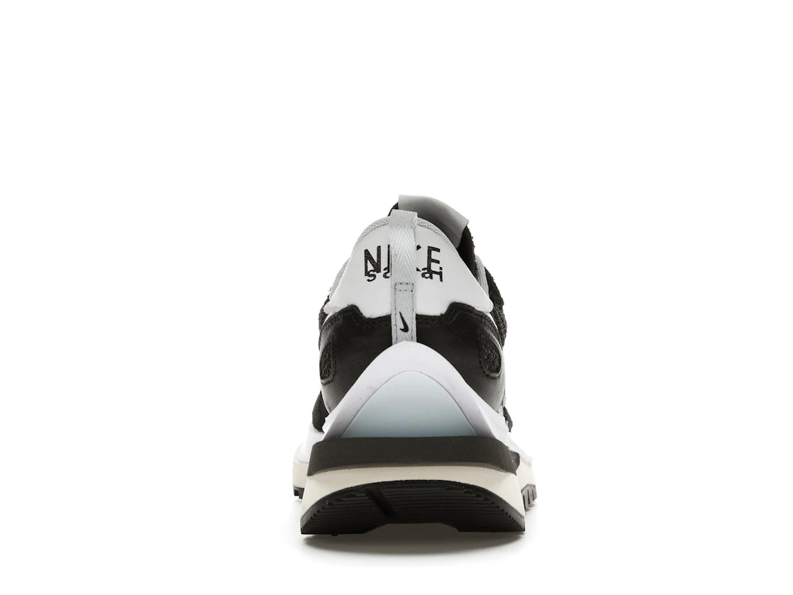 Nike Vapor waffle sacai Black White