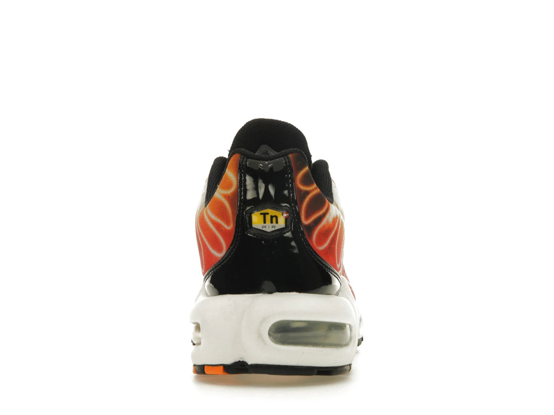 Nike Air Max Plus Light Photography