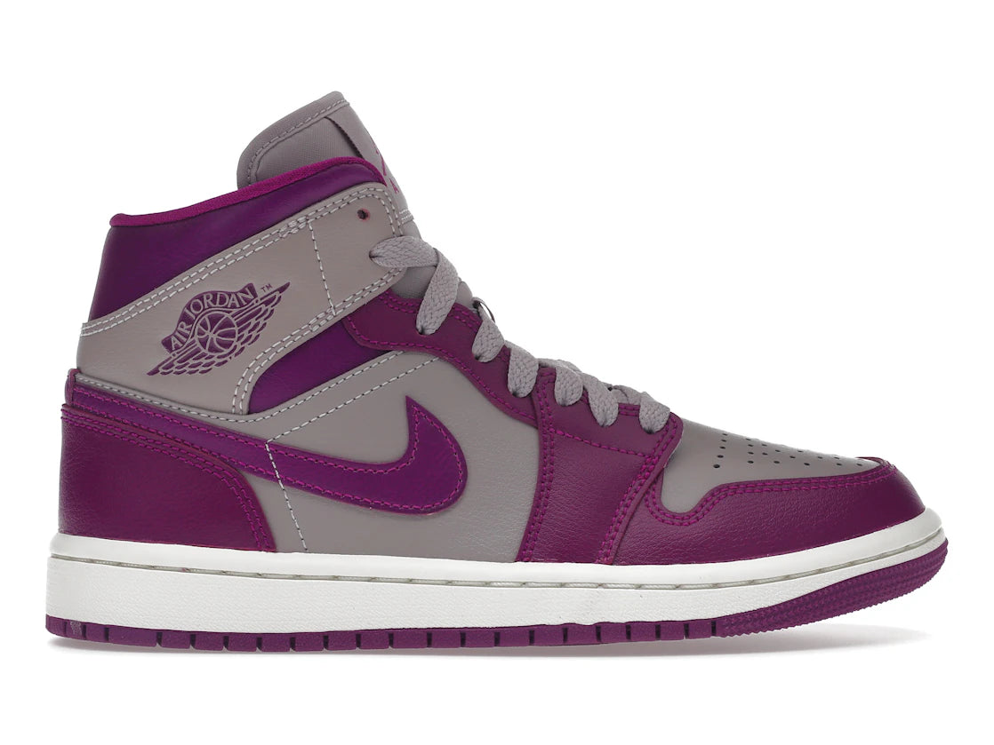 Jordan 1 Mid Magenta (2022) (Women's)