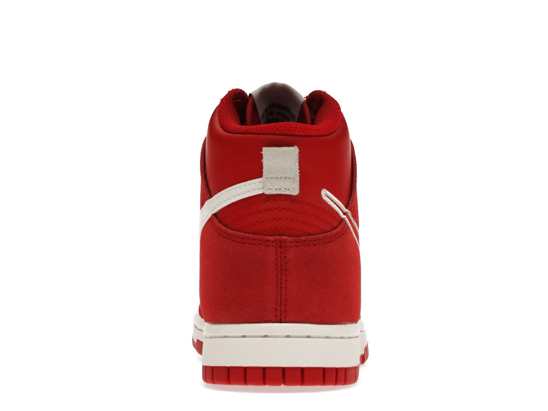 Nike Dunk High First Use Red