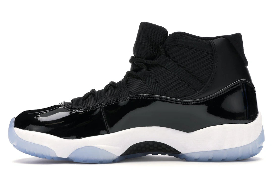 Jordan 11 Retro Space Jam (2016)
