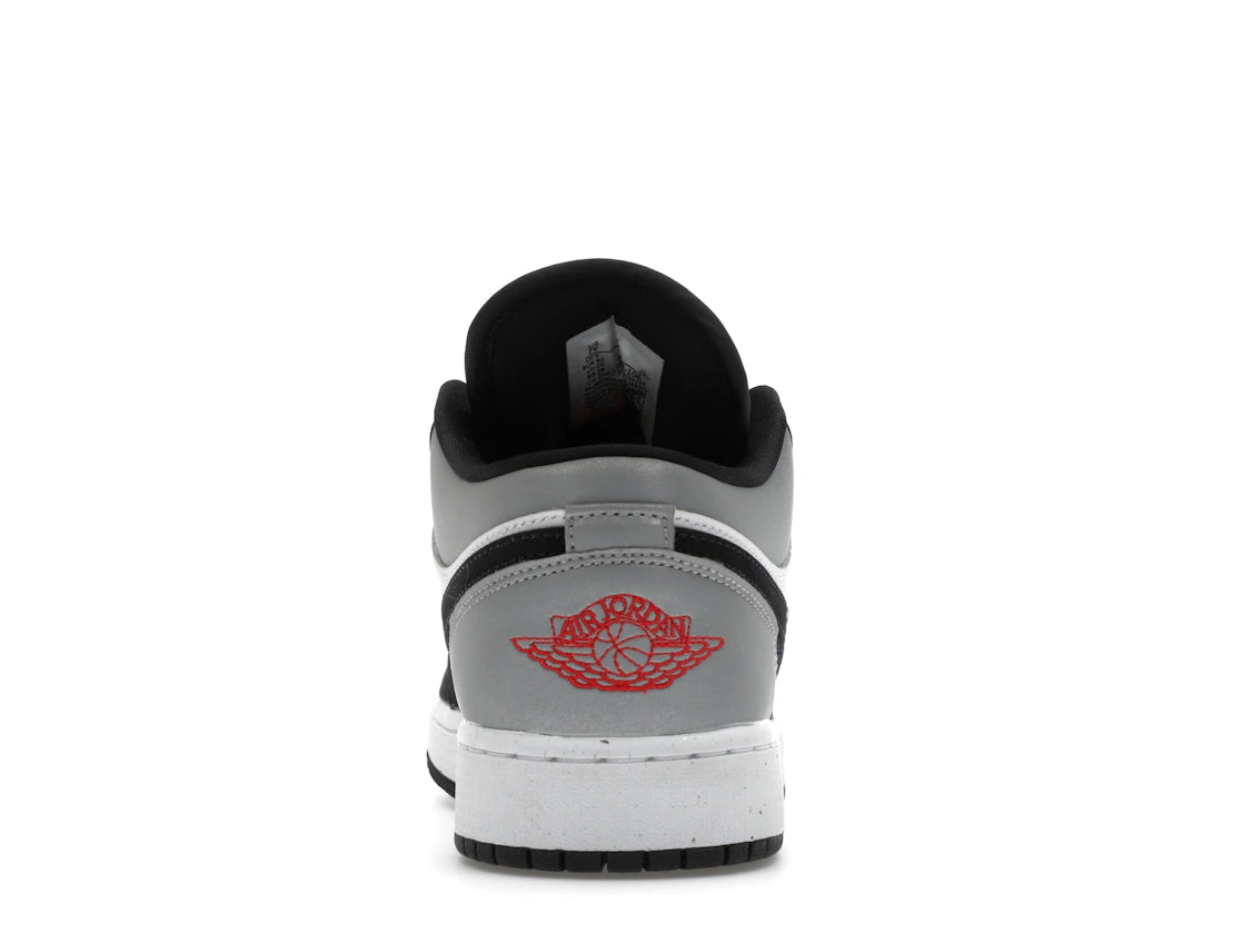 Jordan 1 Low SE Panda Toe (GS)