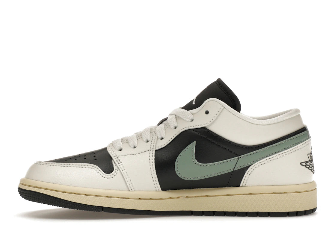 Jordan 1 Low Jade Smoke (W)