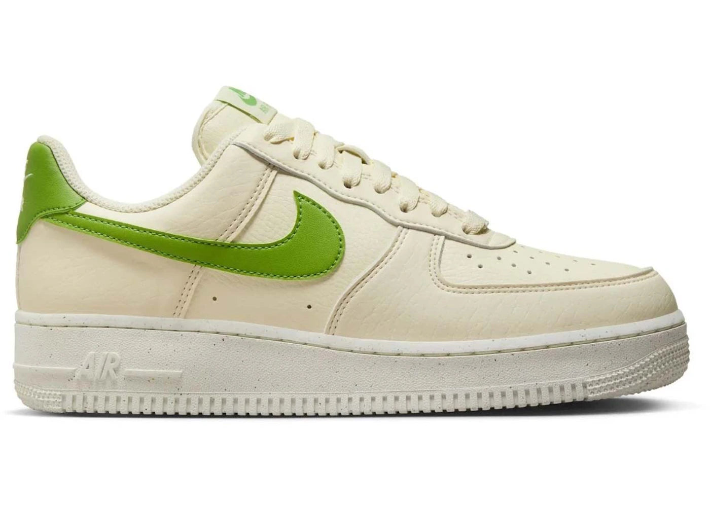 Nike Air Force 1 Low '07 SE Coconut Milk Chlorophyll (W)