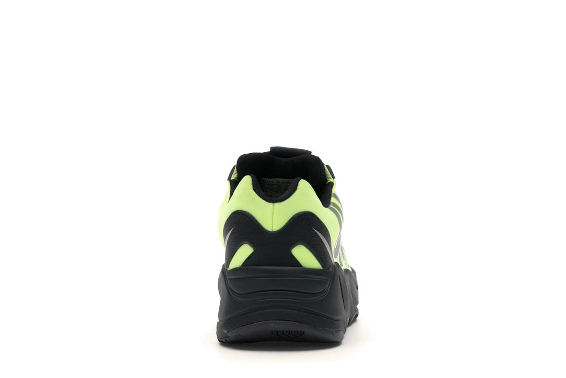 adidas Yeezy Boost 700 MNVN Phosphor (KiNew)