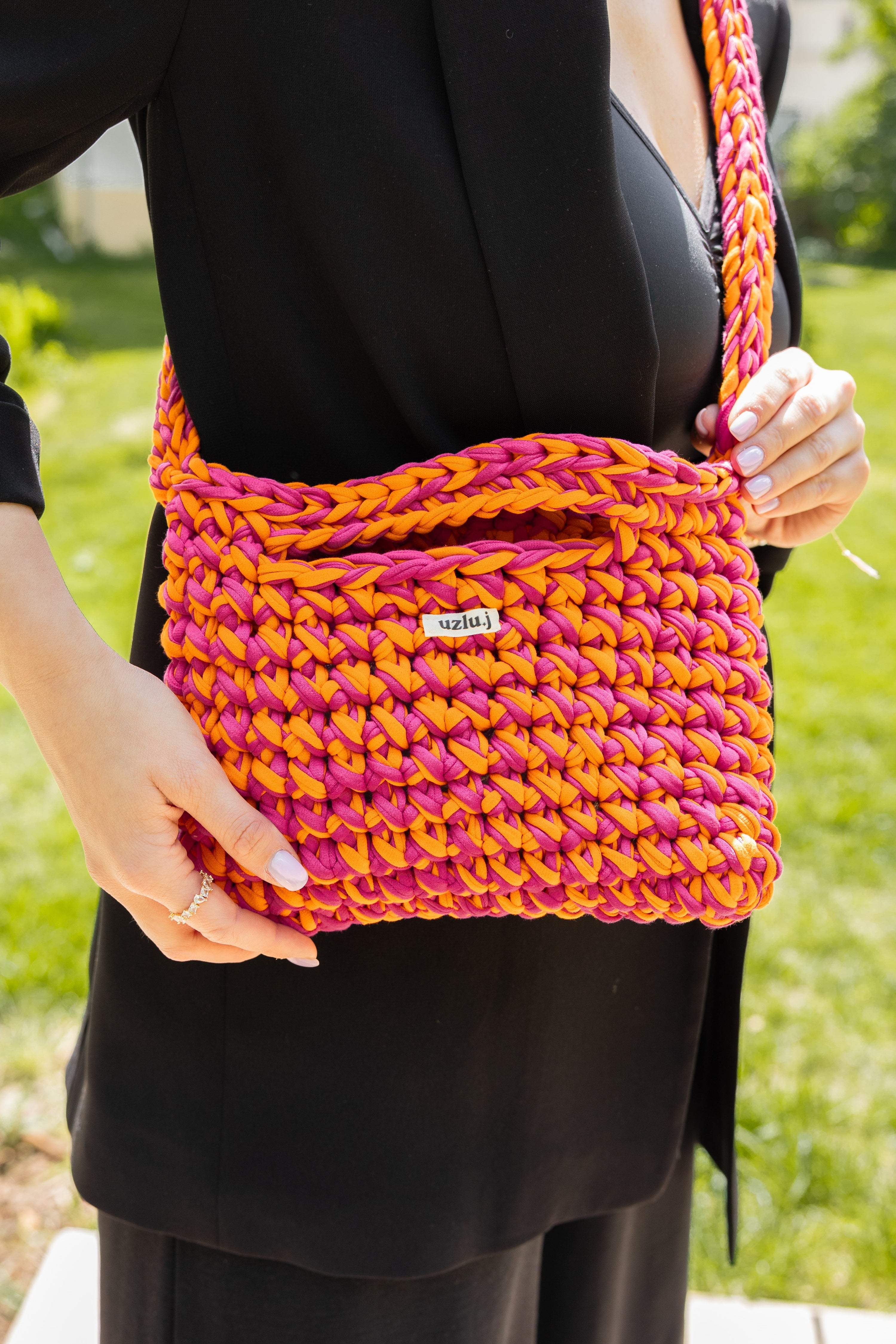 Uzlu.j - crossbody bag MEDA orange/pink