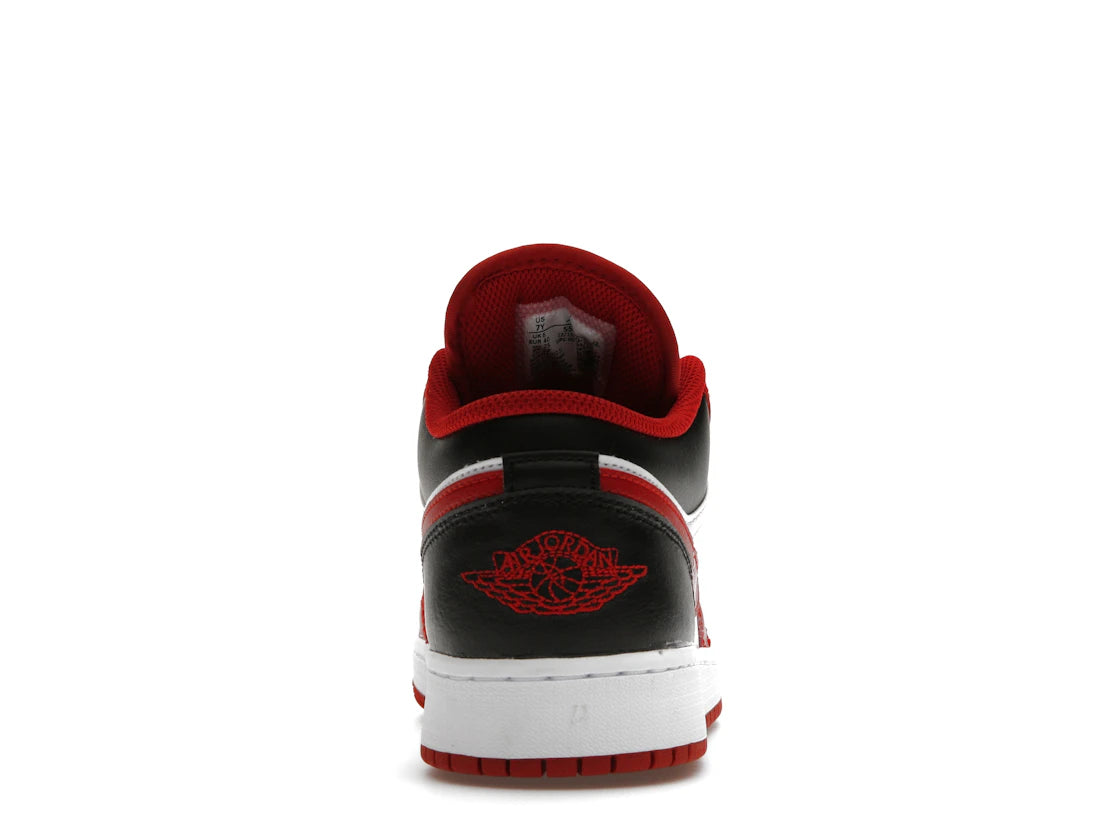 Jordan 1 Low Bulls (GS)