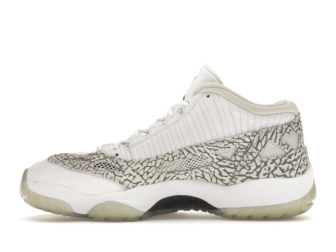 Jordan 11 Retro Low IE Cobalt (2015)